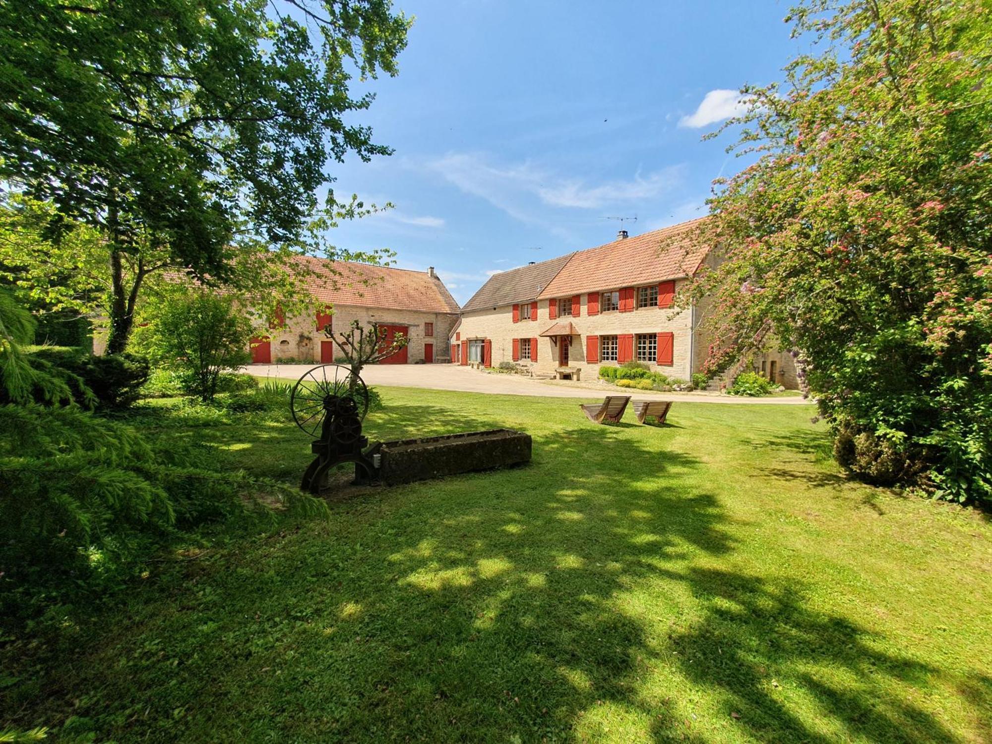 Jardin Des Sens, La Rente D'Eguilly Bed & Breakfast Luaran gambar