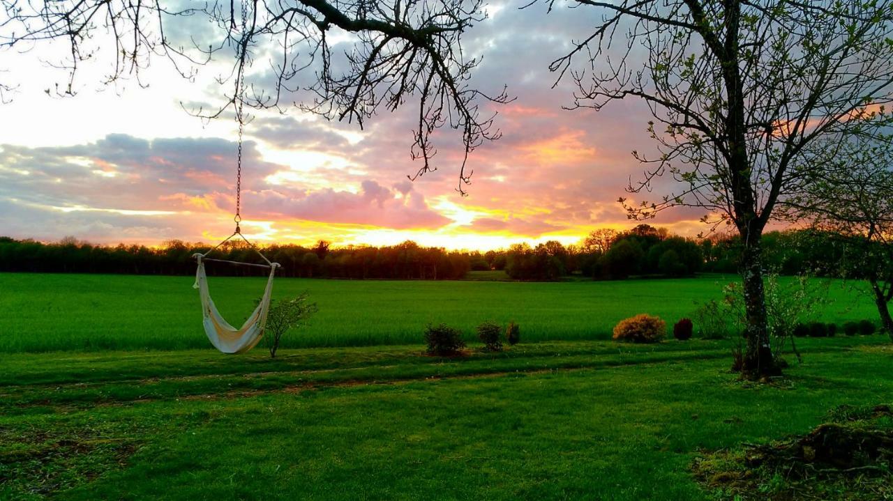 Jardin Des Sens, La Rente D'Eguilly Bed & Breakfast Luaran gambar
